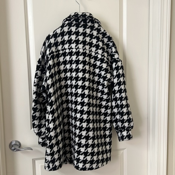 Bagatelle NYC - Houndstooth Jacket - Picture 8 of 8